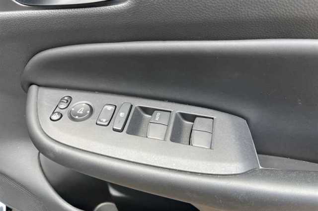 Honda Jazz Hybrid 1.5 I-MMD HYBRID SR 5DR ECVT 