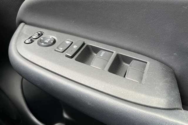 Honda Jazz Hybrid 1.5 I-MMD HYBRID SR 5DR ECVT 