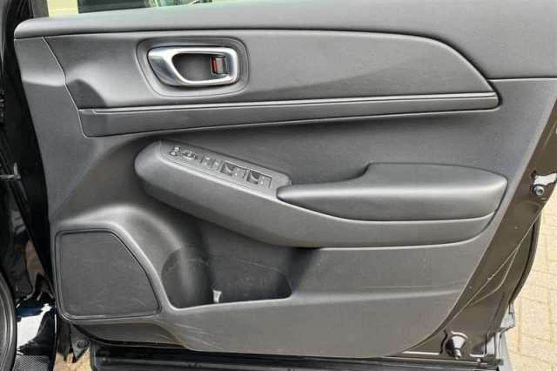 Honda HR-V Hybrid 1.5 EHEV ELEGANCE 5DR CVT 