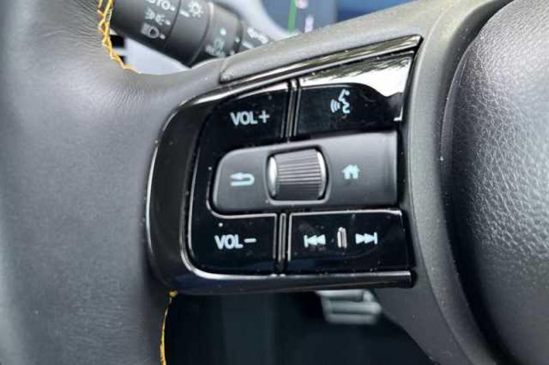 Honda Jazz Hybrid 1.5 i-MMD Hybrid Advance Sport 5dr eCVT 