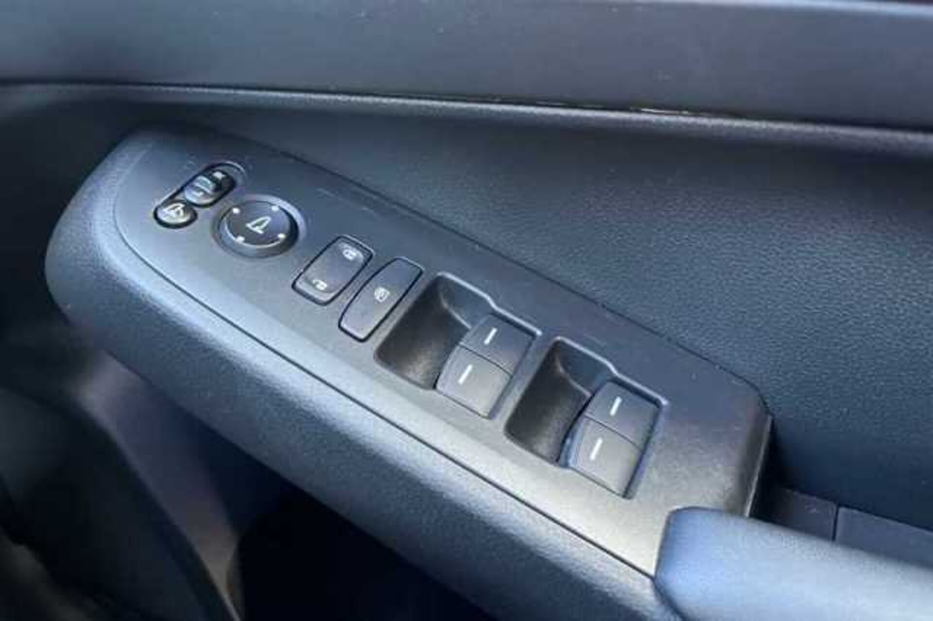 Honda HR-V Hybrid 1.5 eHEV Elegance 5dr CVT 