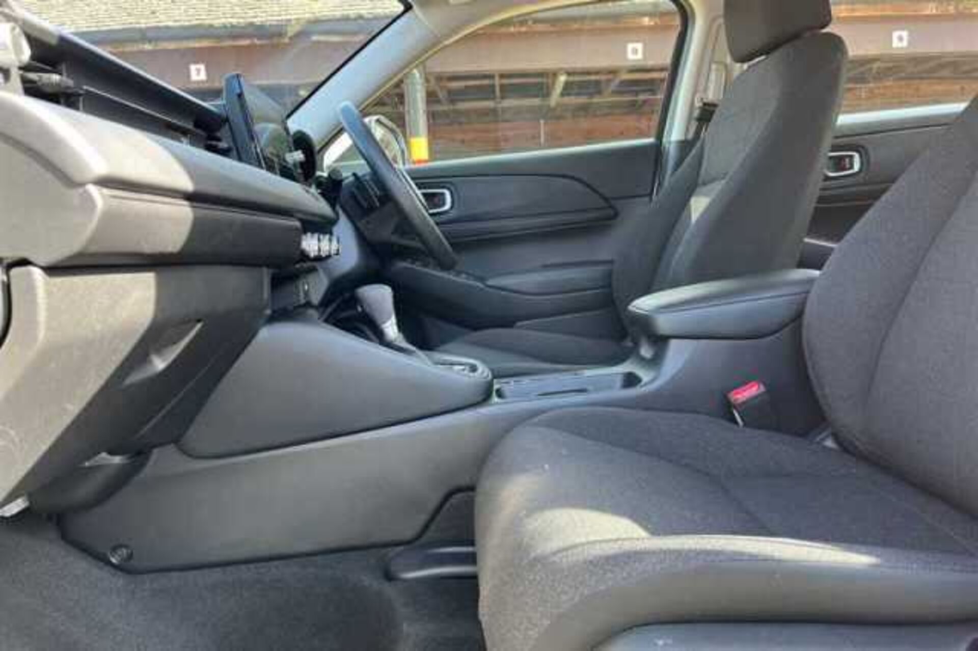 Honda HR-V Hybrid 1.5 eHEV Elegance 5dr CVT 