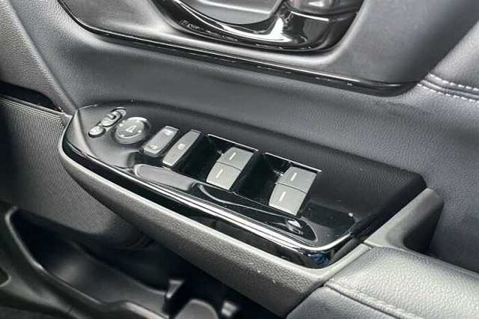 Honda CR-V Hybrid 2.0 I-MMD HYBRID SPORT LINE 2WD 5DR ECVT 