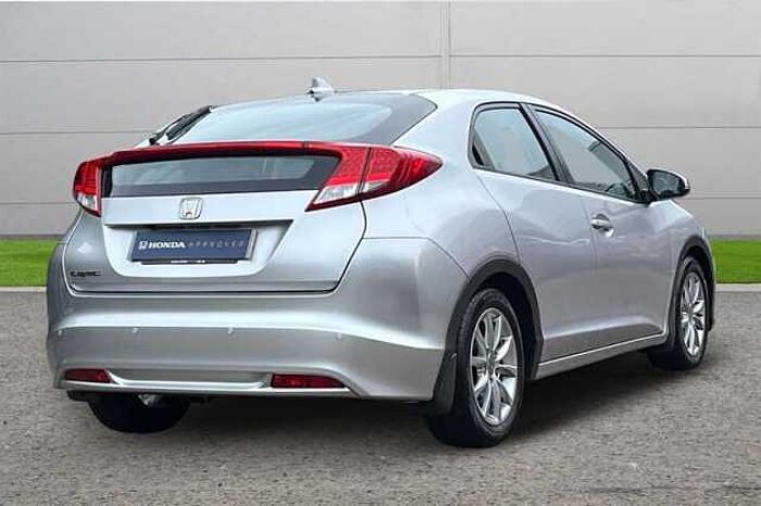 Honda Civic 1.8 I-VTEC ES 5DR AUTO 