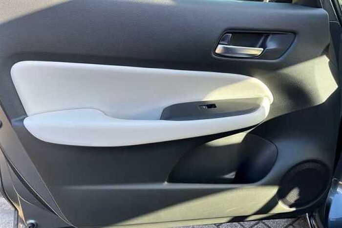 Honda Jazz Hybrid 1.5 I-MMD HYBRID EX 5DR ECVT 