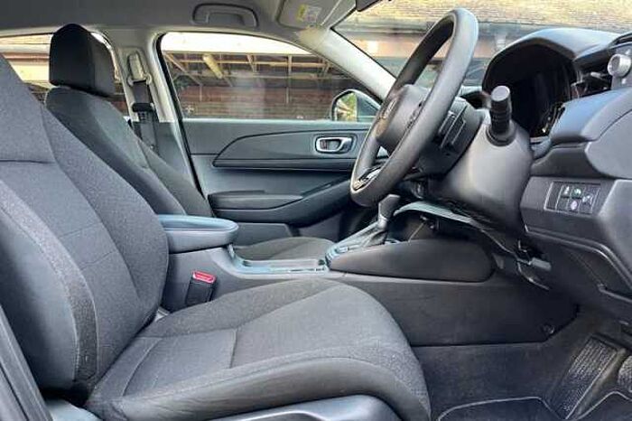 Honda HR-V Hybrid 1.5 EHEV ELEGANCE 5DR CVT 