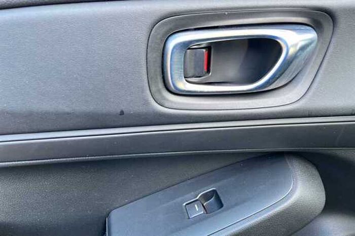 Honda HR-V Hybrid 1.5 EHEV ELEGANCE 5DR CVT 