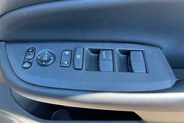 Honda Jazz Hybrid 1.5 i-MMD Hybrid SR 5dr eCVT 