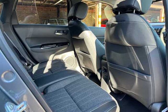 Honda Jazz Hybrid 1.5 i-MMD Hybrid SR 5dr eCVT 