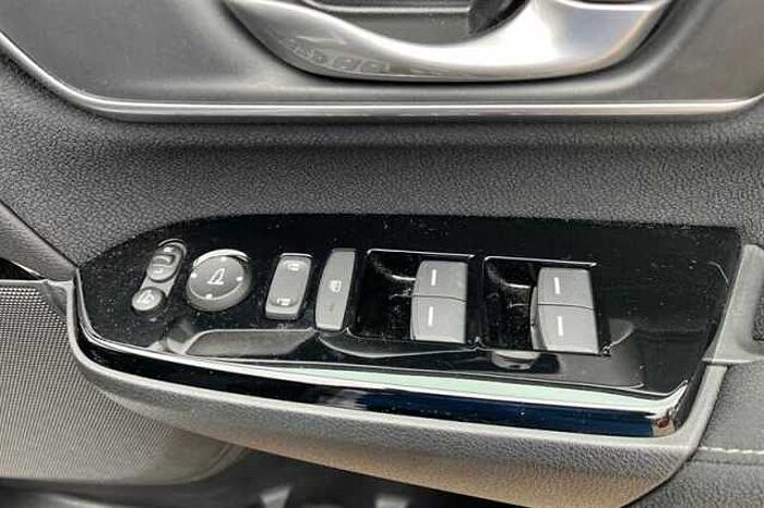 Honda CR-V Hybrid 2.0 i-MMD Hybrid SE 2WD 5dr eCVT 