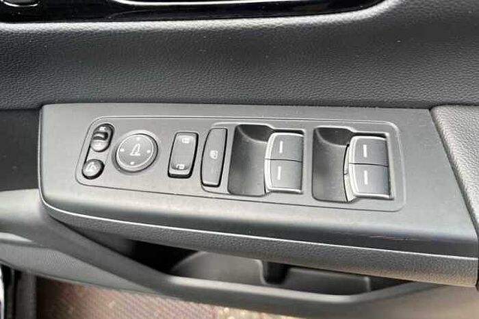 Honda CR-V Hybrid 2.0 eHEV Advance 5dr eCVT 