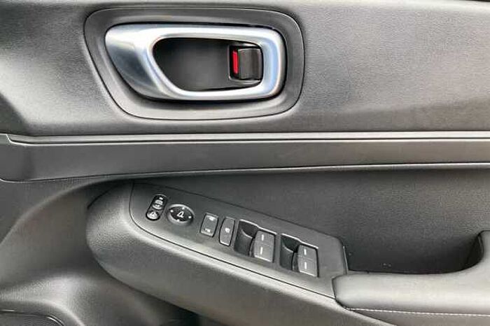 Honda HR-V Hybrid 1.5 eHEV Elegance 5dr CVT 