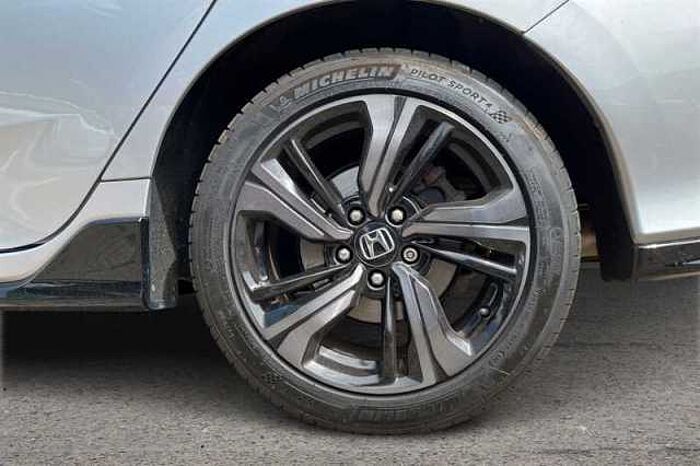 Honda Civic 1.5 VTEC Turbo Sport 5dr CVT 