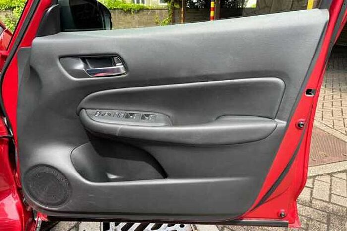Honda Jazz Hybrid 1.5 i-MMD Hybrid Crosstar Advance 5dr eCVT 