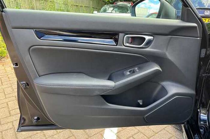Honda Civic Hybrid 2.0 eHEV Advance 5dr CVT 