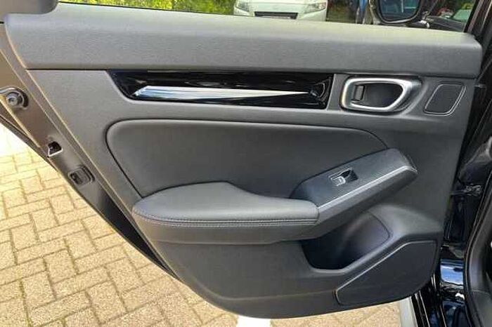 Honda Civic Hybrid 2.0 eHEV Advance 5dr CVT 
