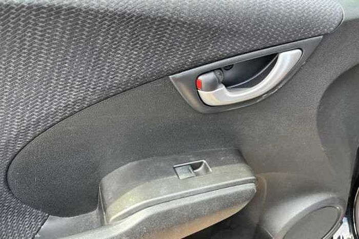 Honda Jazz 1.4 i-VTEC ES 5dr CVT 
