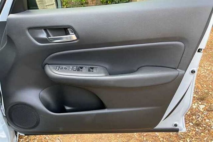 Honda Jazz Hybrid 1.5 i-MMD Hybrid SR 5dr eCVT 