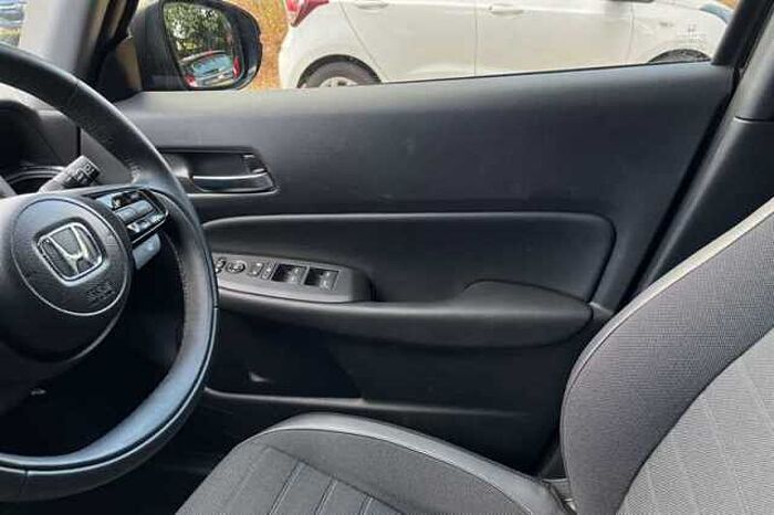 Honda Jazz Hybrid 1.5 i-MMD Hybrid Crosstar Advance 5dr eCVT 