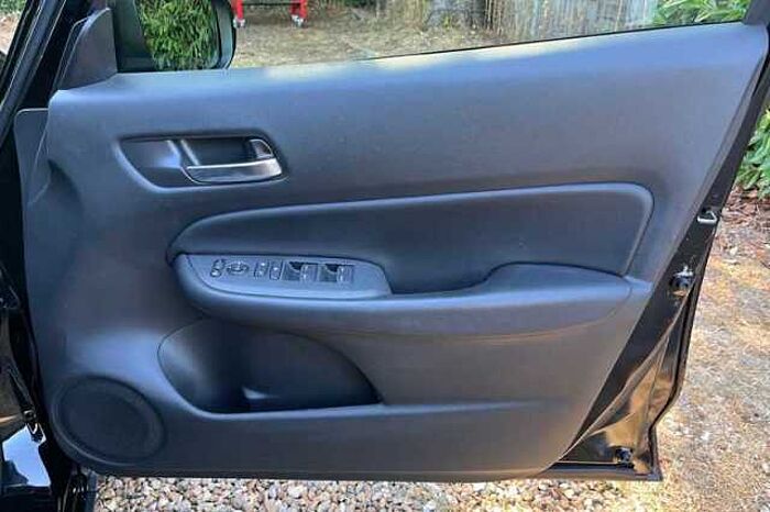 Honda Jazz Hybrid 1.5 i-MMD Hybrid Crosstar Advance 5dr eCVT 