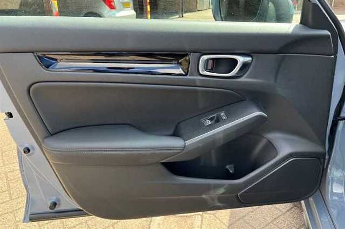 Honda Civic Hybrid 2.0 eHEV Advance 5dr CVT 