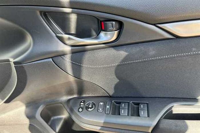 Honda Civic 1.5 VTEC Turbo Sport 5dr CVT 
