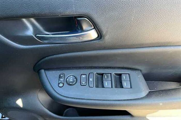 Honda Jazz Hybrid 1.5 i-MMD Hybrid Crosstar Advance 5dr eCVT 