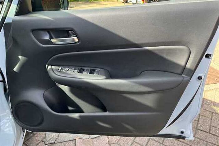 Honda Jazz Hybrid 1.5 i-MMD Hybrid Advance 5dr eCVT 
