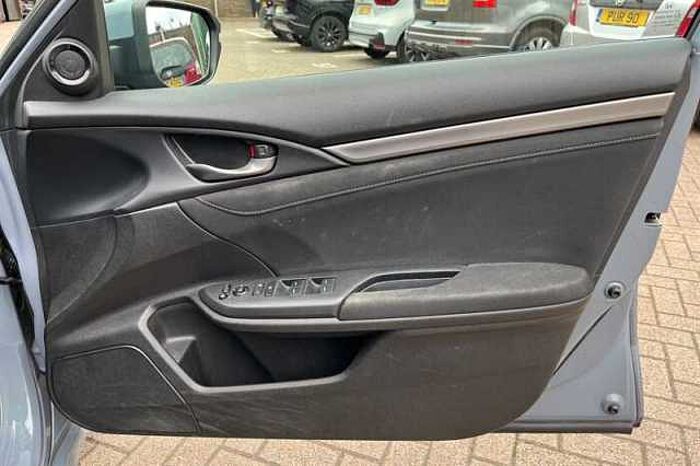 Honda Civic 1.0 VTEC Turbo 126 SR 5dr CVT 