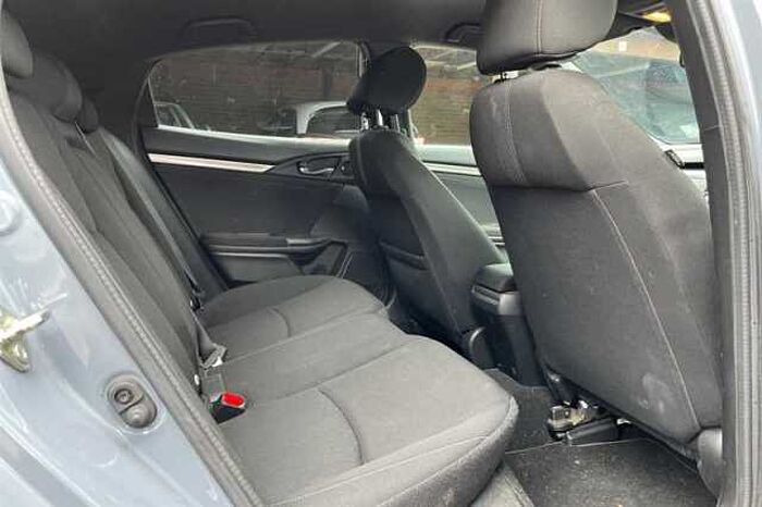 Honda Civic 1.0 VTEC Turbo 126 SR 5dr CVT 