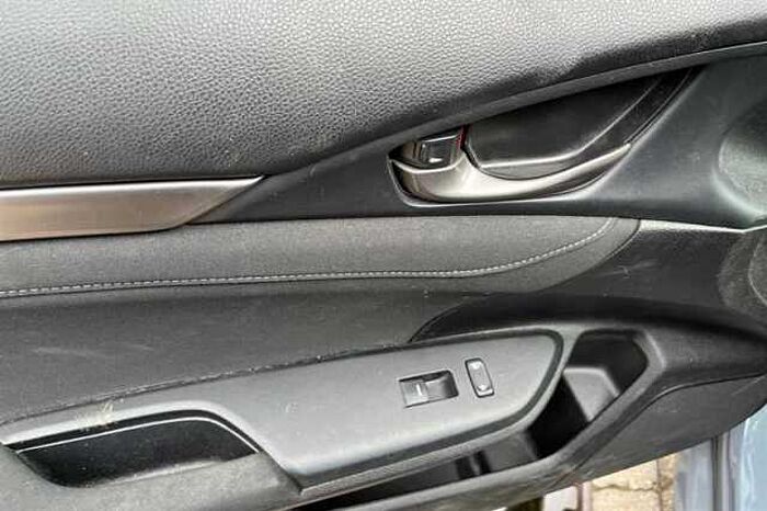 Honda Civic 1.0 VTEC Turbo 126 SR 5dr CVT 